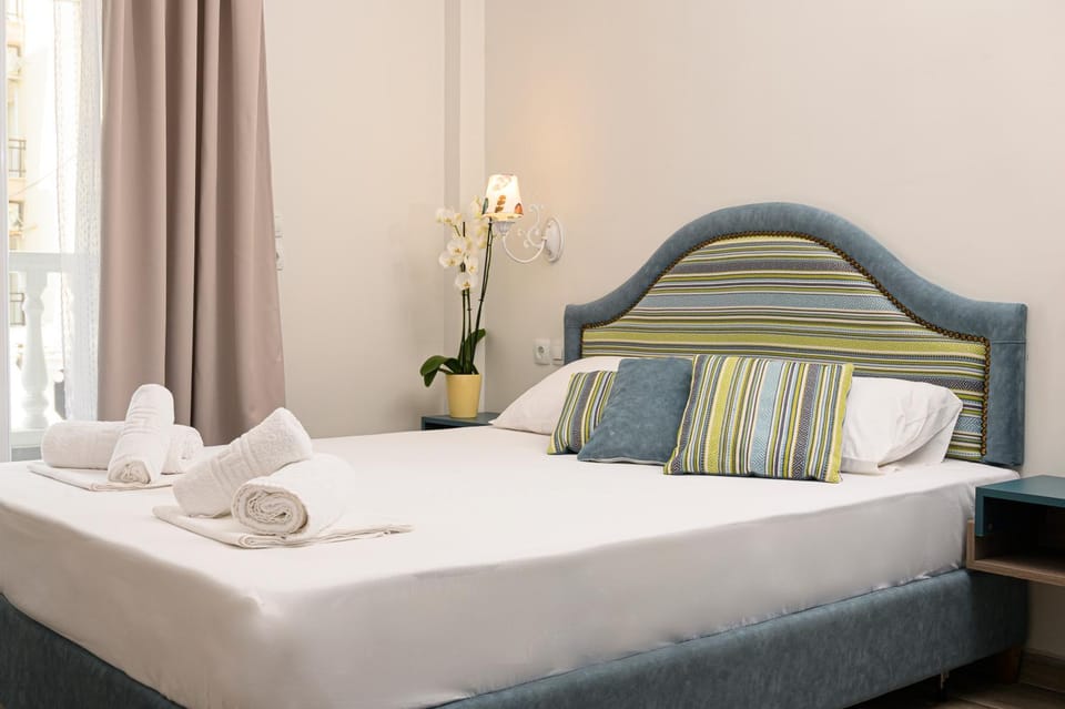 Spring, Bed, Bedroom, Seasons, towels