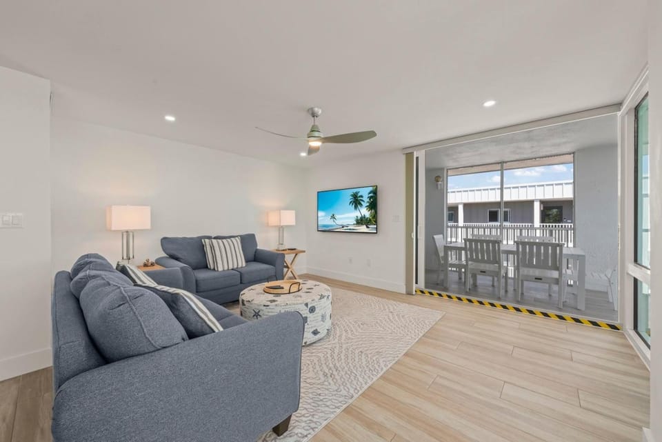Island Beach Club #P1A House in Sanibel Island