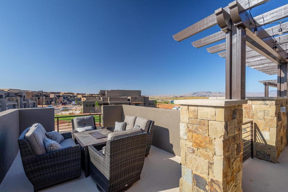 Desert Oasis House in St George