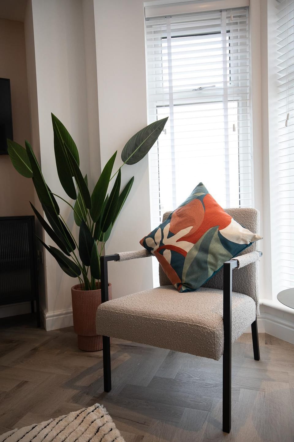 Living room, Dining area, Family