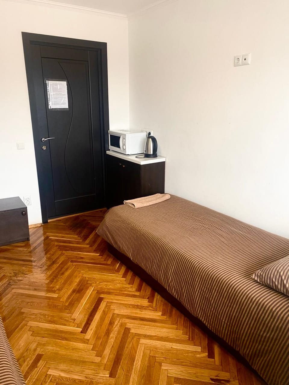 Bed, Kitchen or kitchenette, Photo of the whole room, Bedroom