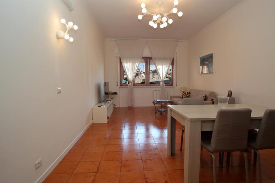 Living room, Lounge or bar