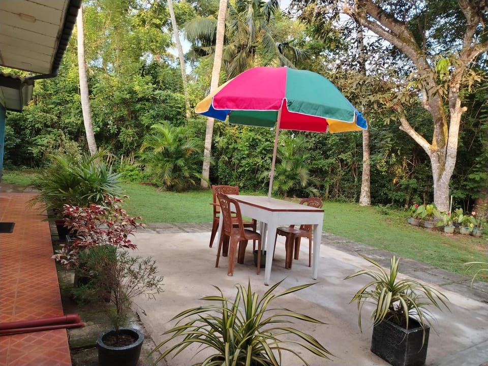 calm house dickwella Apartment in Southern Province