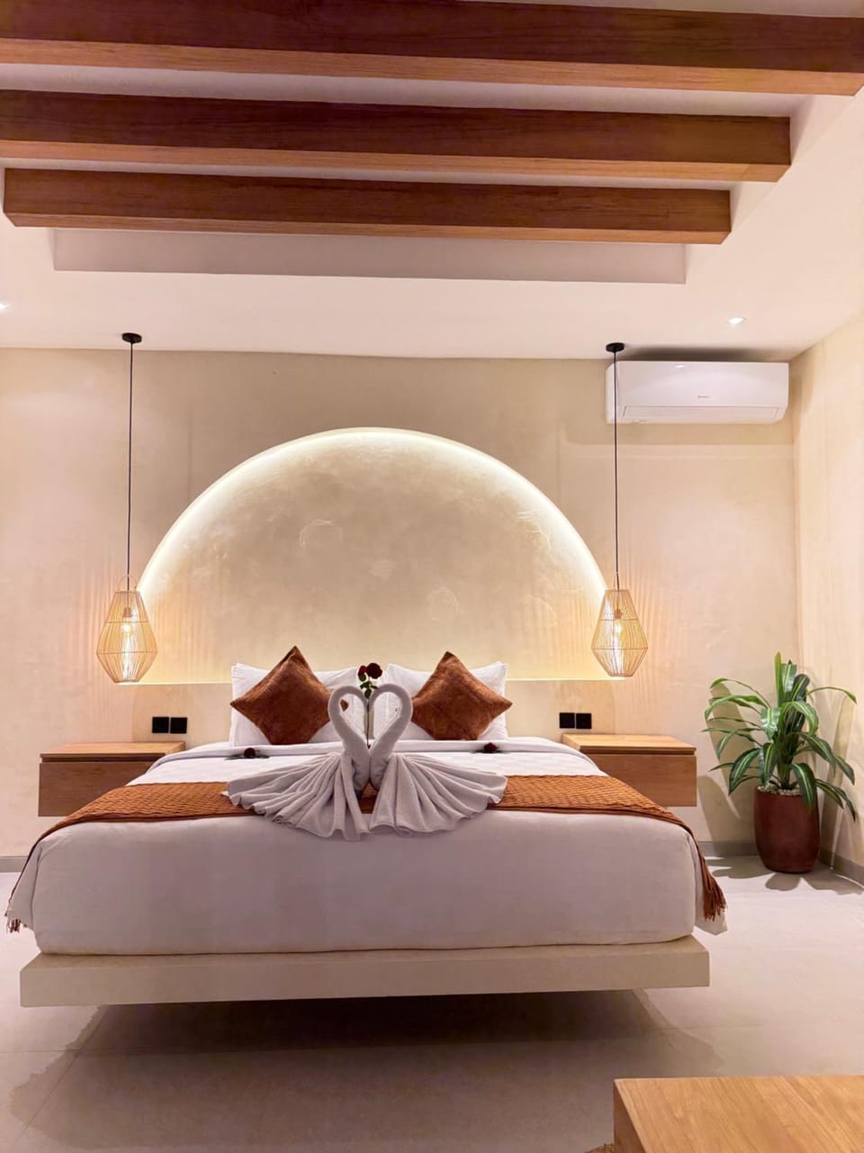 Property building, Bed
