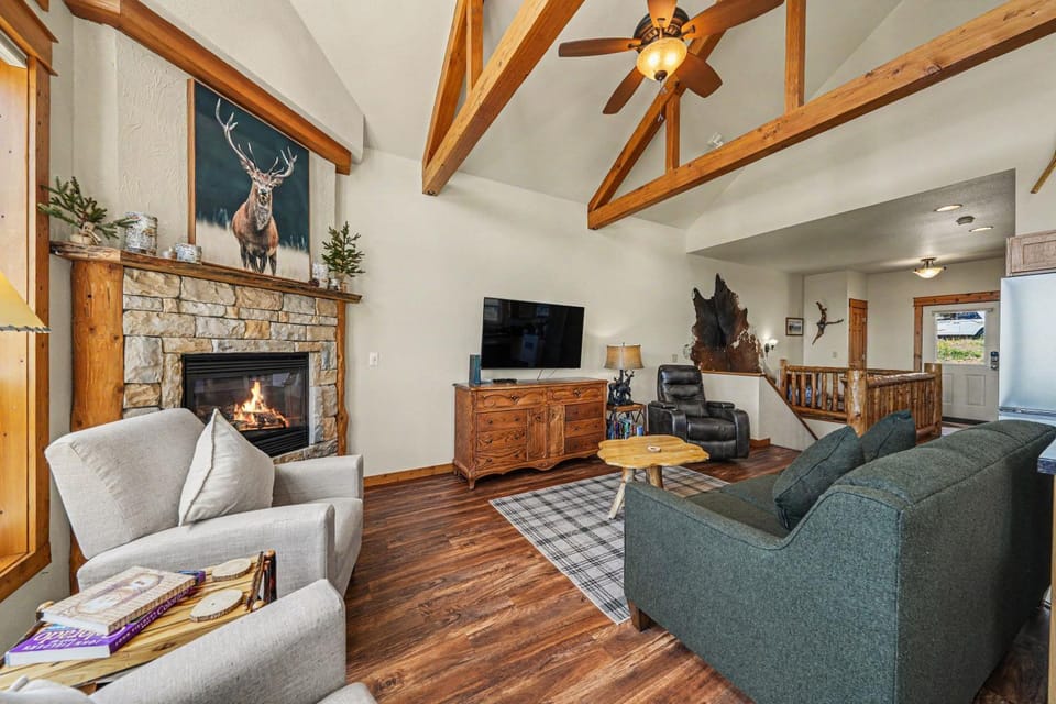 Jackstraw Mountain 32 Apartment in Estes Park