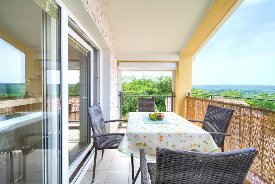 Apartment Sabina Soline Apartment in Primorje-Gorski Kotar County