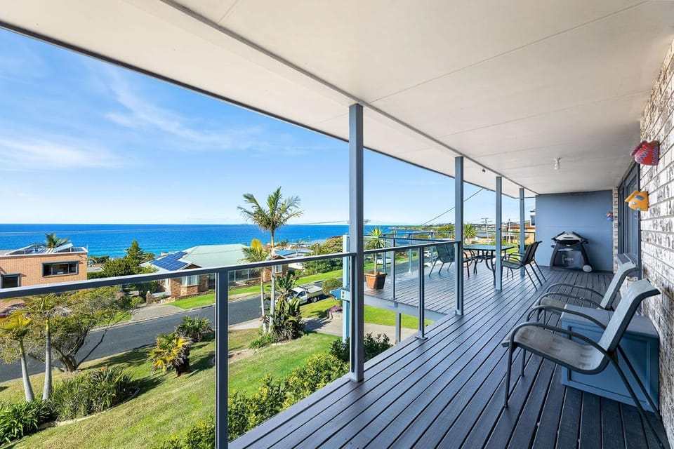 45 Hillside Cres Beach House House in Narooma