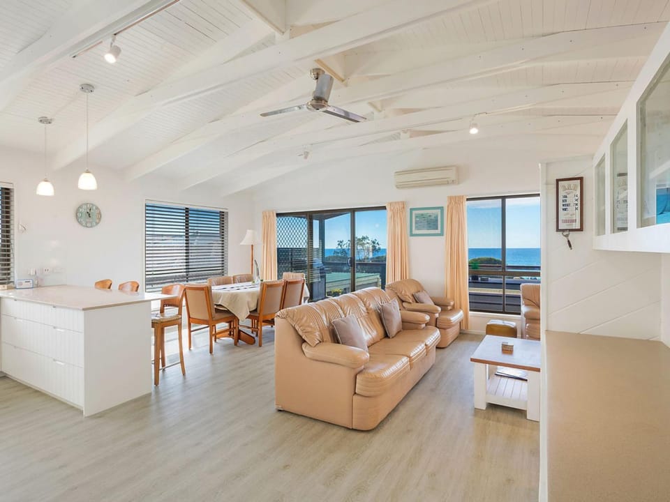 Kianga Parade Beach House House in Narooma