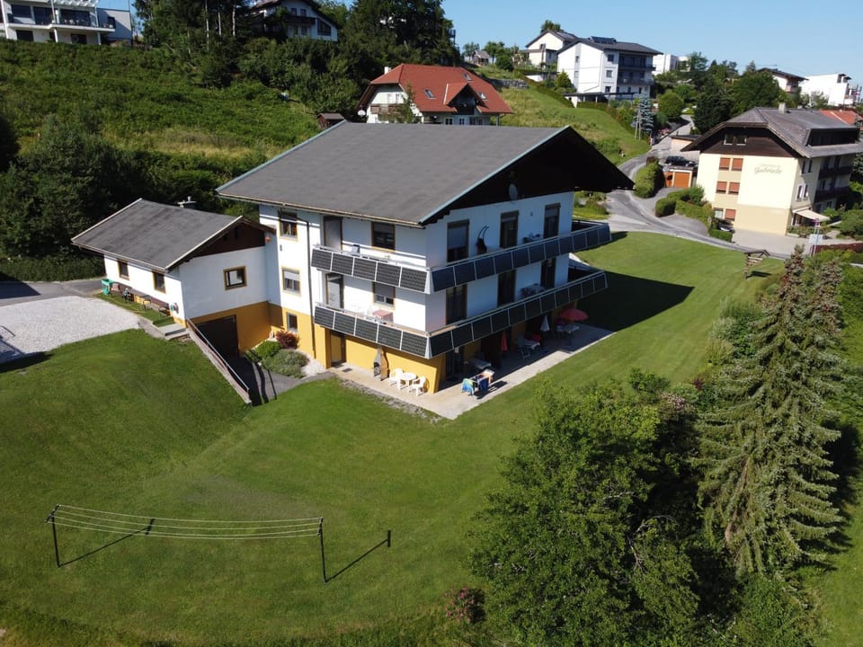 Ferienwohnungen Pirker Apartment in Villach