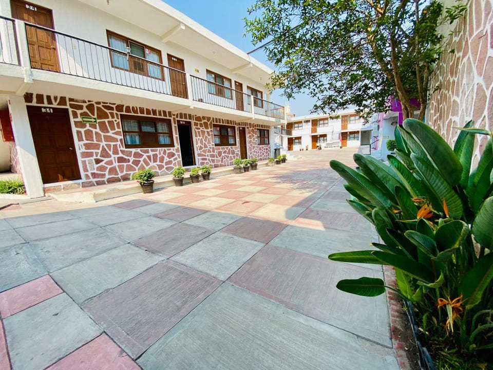 Hotel Avenida Ixmiquilpan Hotel in State of Querétaro