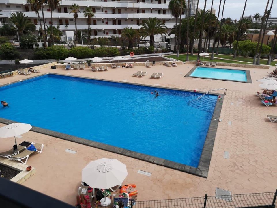 Pool view, Swimming pool, Swimming pool