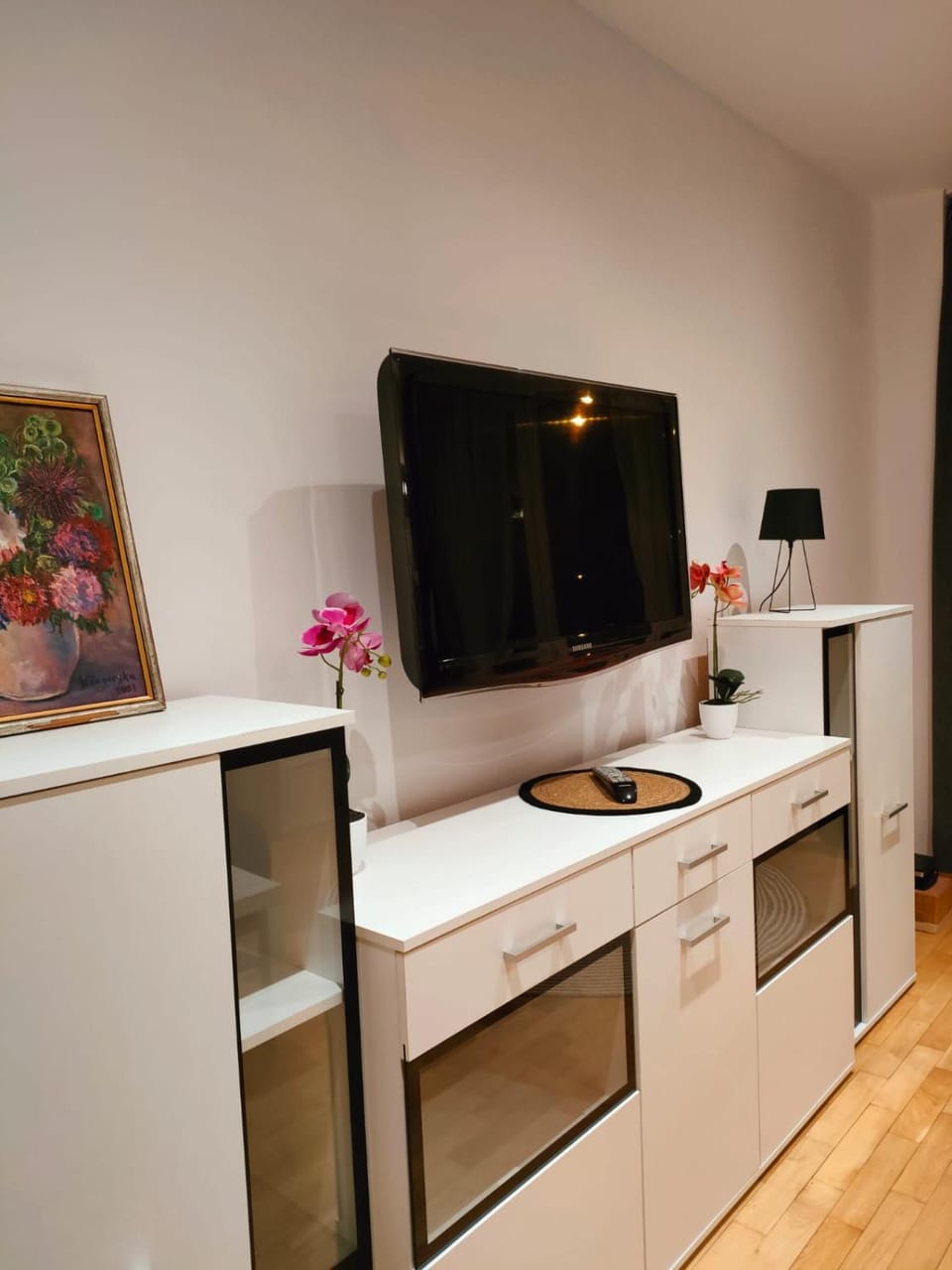 TV and multimedia, Living room