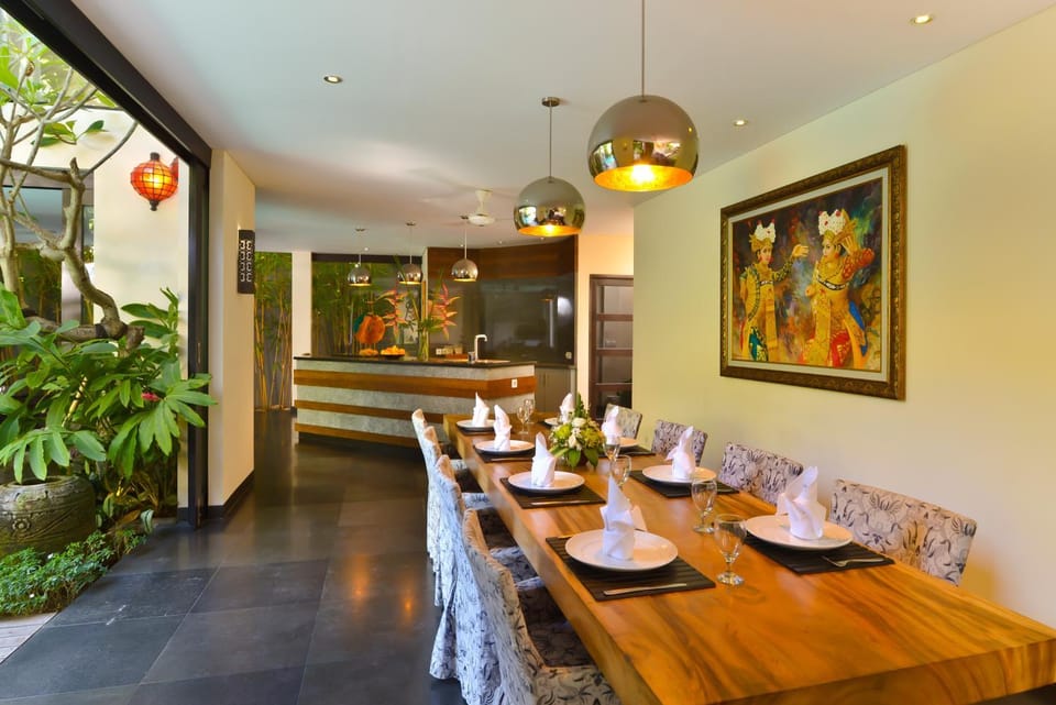 Kitchen or kitchenette, Continental breakfast