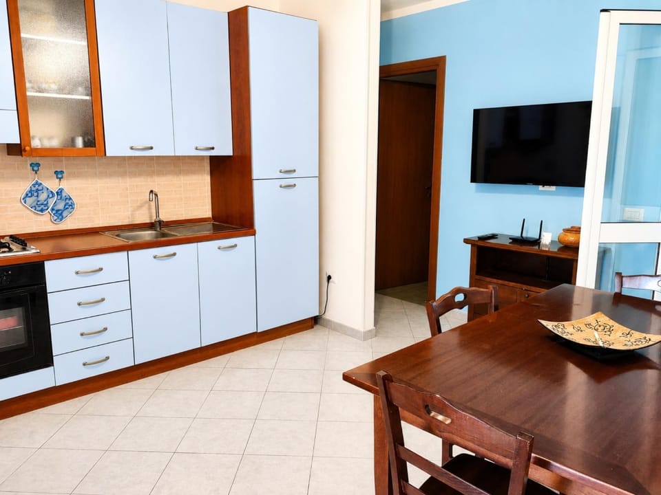 TV and multimedia, Kitchen or kitchenette