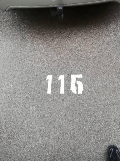 Text overlay, Parking