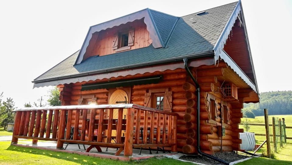 Ubytovanie Koliba Pacho - Zrub Evka Apartment in Slovakia