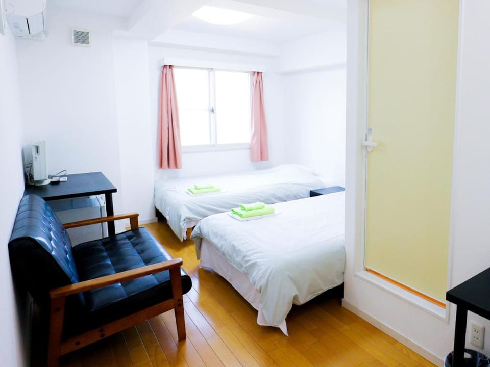 ホテル中央セレーネ Hotel CHUO SELENE Hotel in Osaka