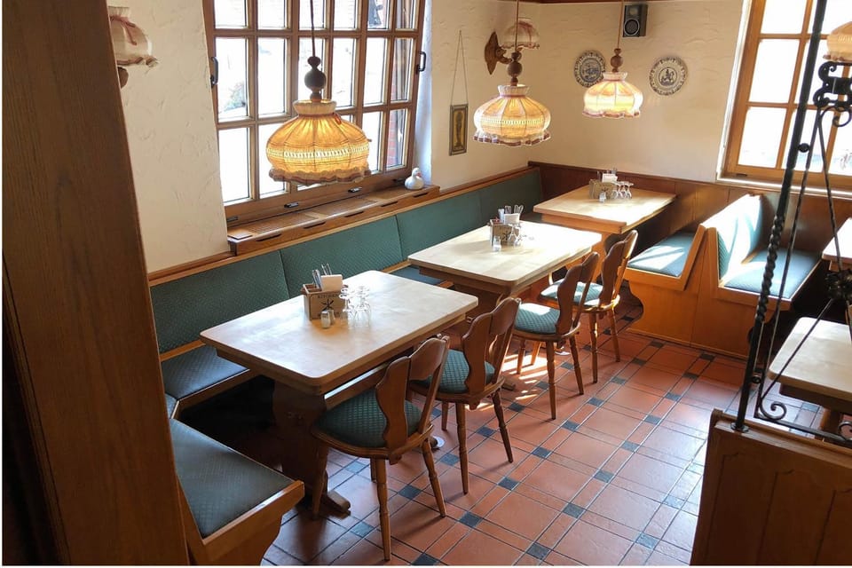 Restaurant/places to eat