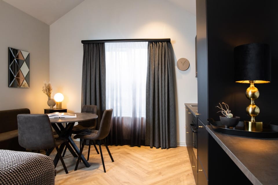 Living room, Seating area, Dining area