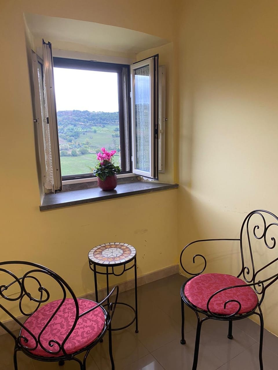 Natural landscape, View (from property/room)