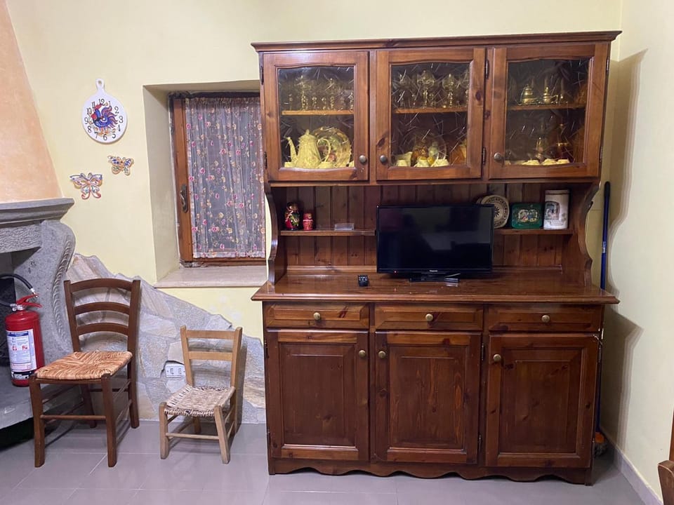 TV and multimedia, Lounge or bar