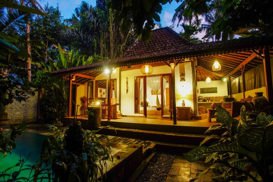 Private Villa with nature atmosphere by Pondok Dino Villa in Abiansemal
