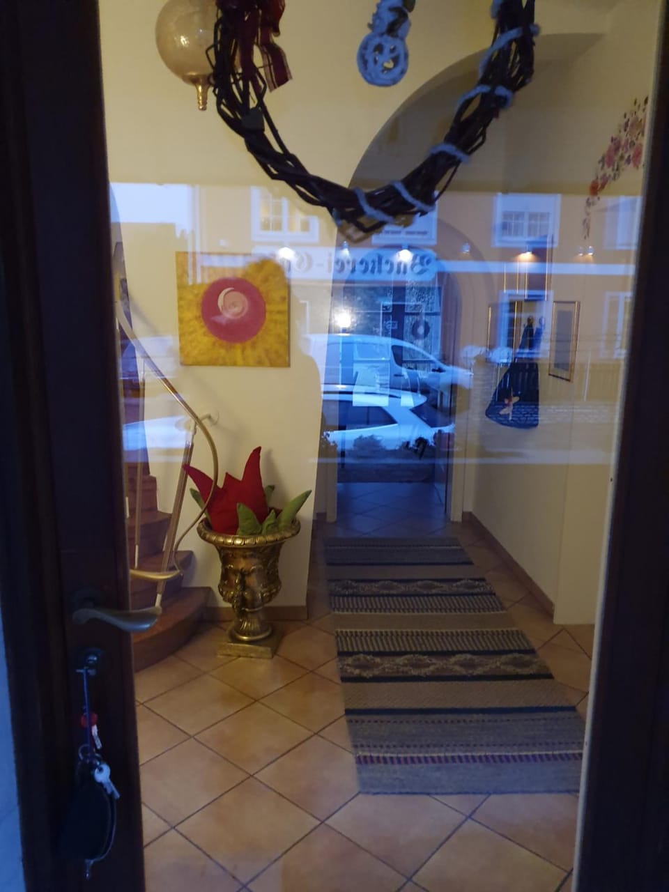 Facade/entrance