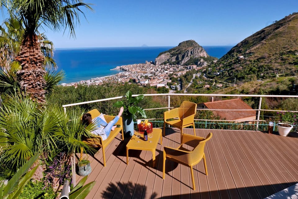 Balcony/Terrace, Sea view, Sunset, Internal: Not applicable to any particular room