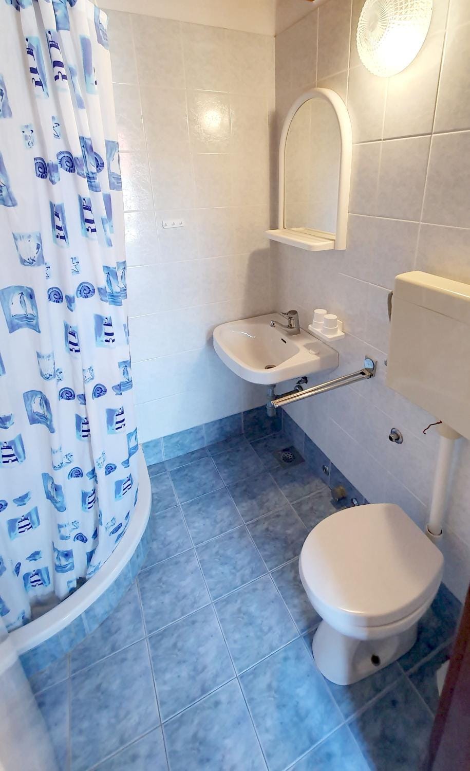 Toilet, Bathroom