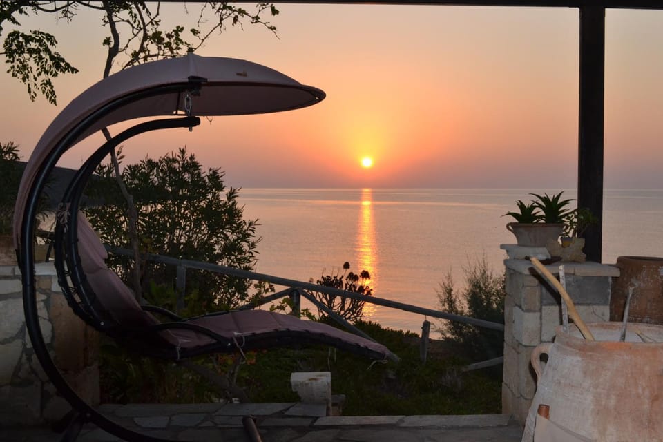 Balcony/Terrace, Sea view, Sunrise