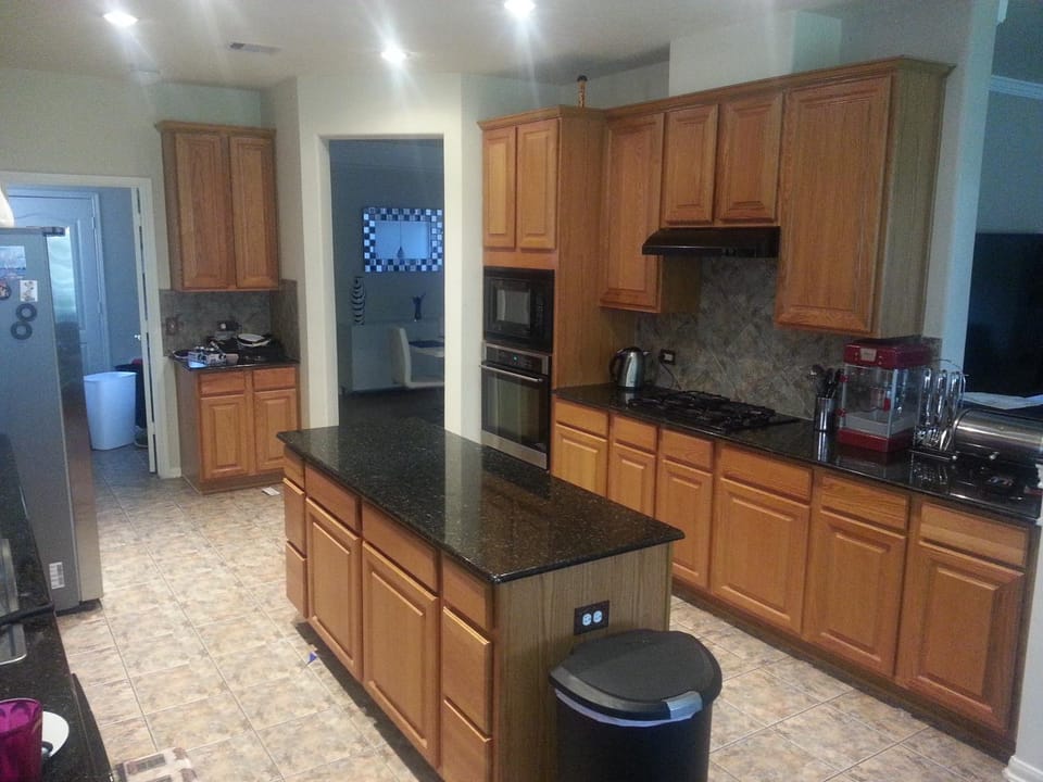 Kitchen or kitchenette, Communal kitchen