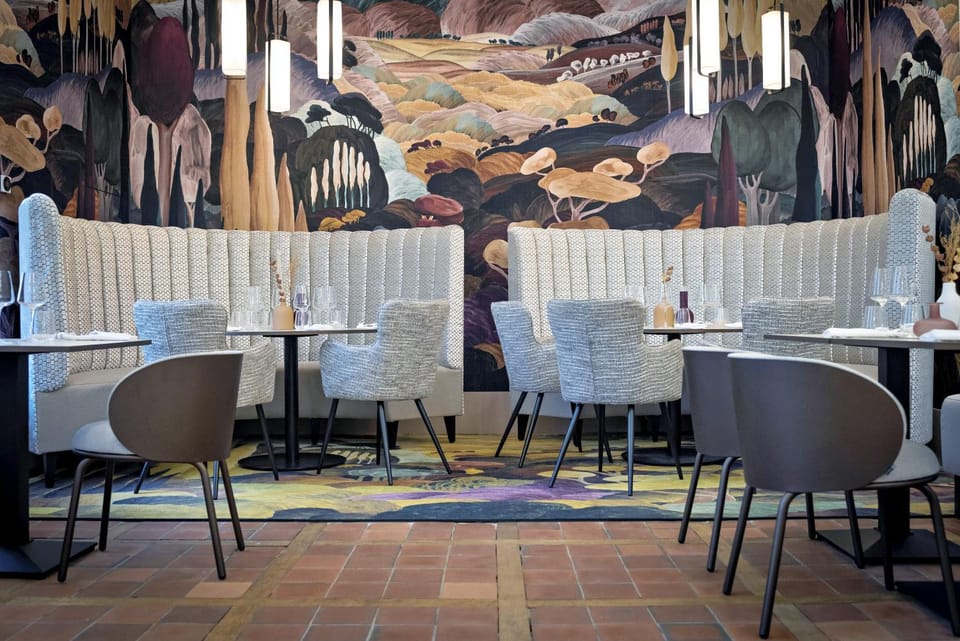 Restaurant/places to eat, Meals