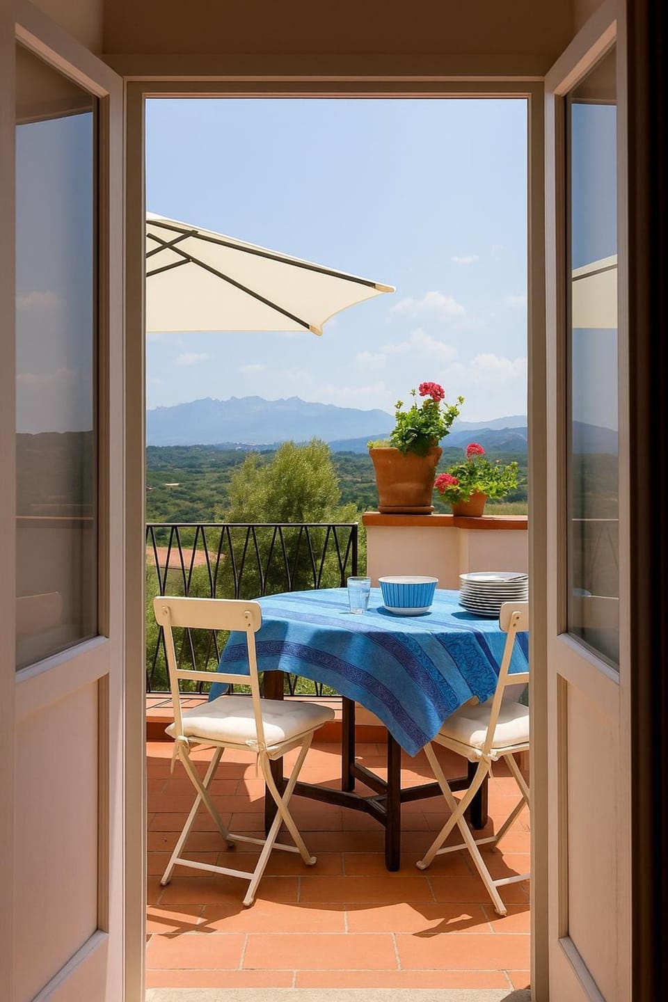 Day, Natural landscape, View (from property/room), Balcony/Terrace, Dining area, Garden view, Mountain view