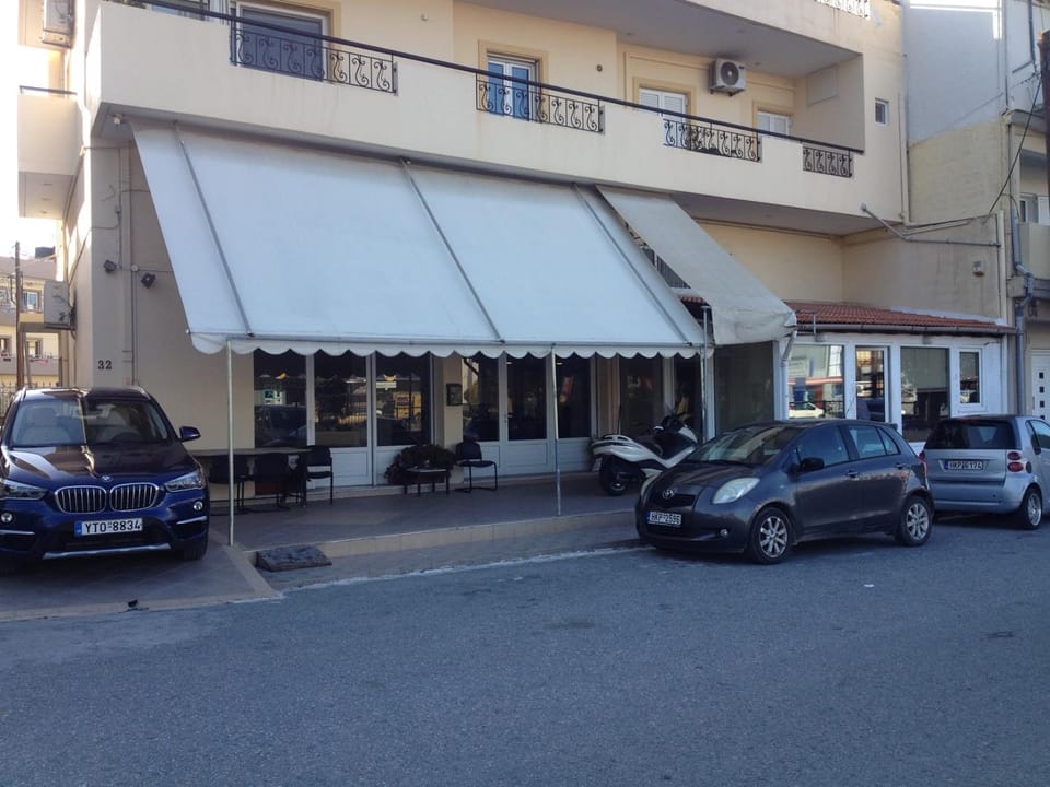 Property building, Parking