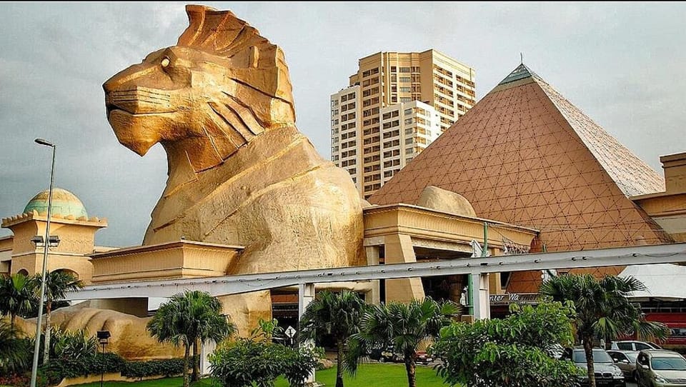 Exclusive Family Suites @ Sunway Pyramid Resort Apartment in Subang Jaya