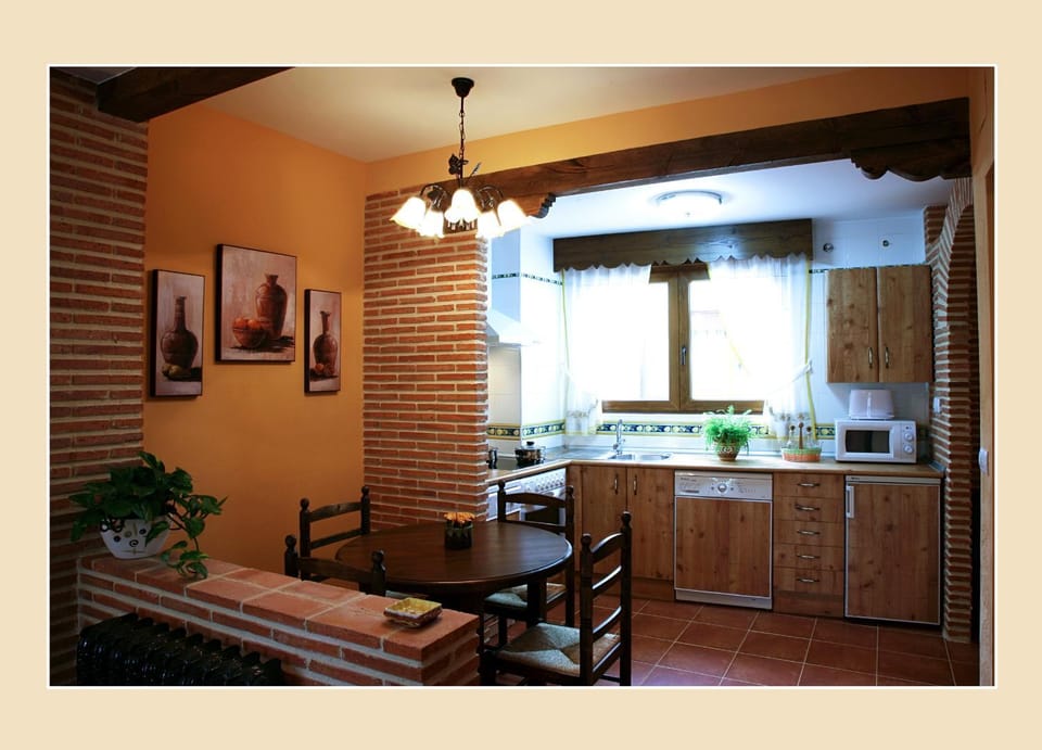Decorative detail, Dining area