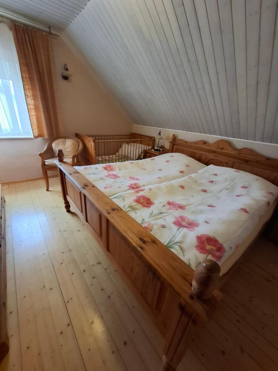 Bed, Bedroom, cot