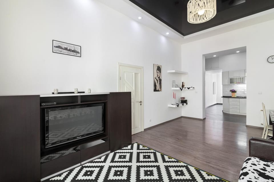 Communal lounge/ TV room, TV and multimedia