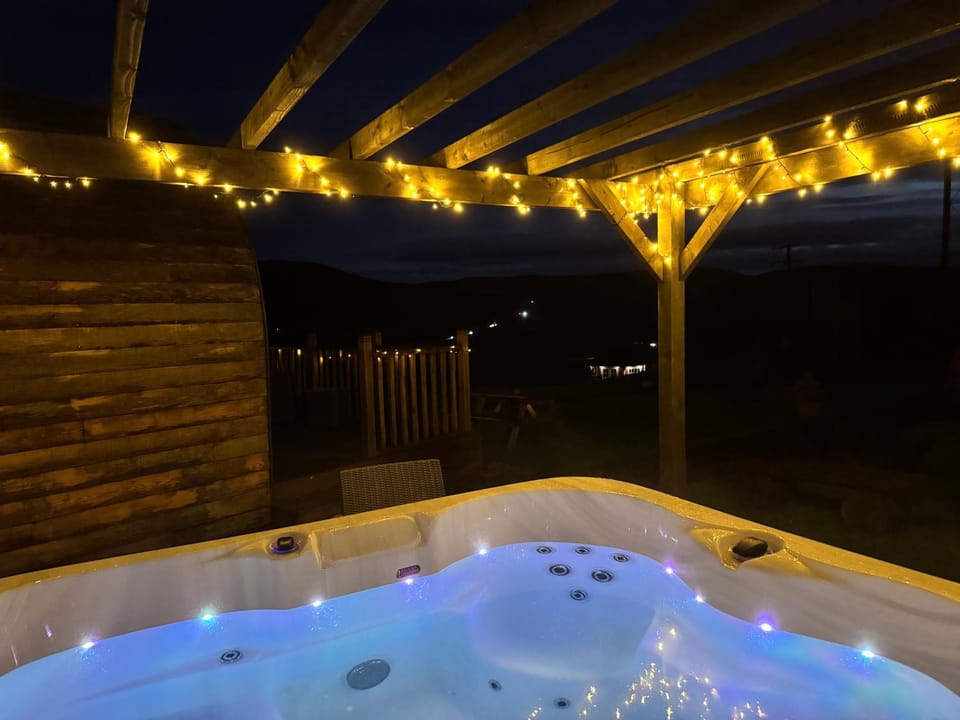 Daviot Luxury Pods Campground/ 
RV Resort in Scotland
