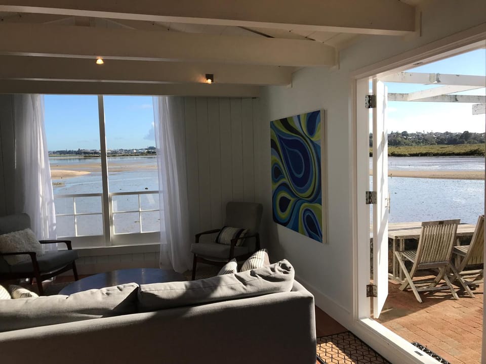 Living room, Sea view