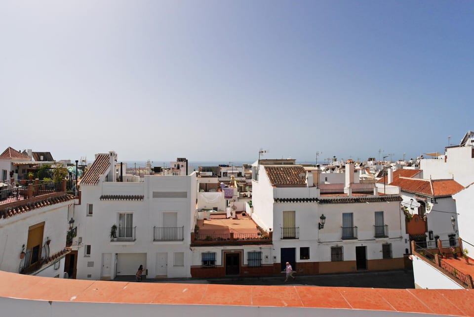 City view, Sea view, Quiet street view