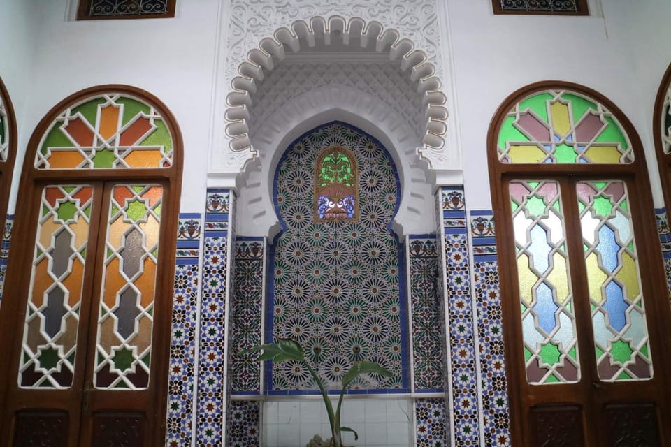 Facade/entrance