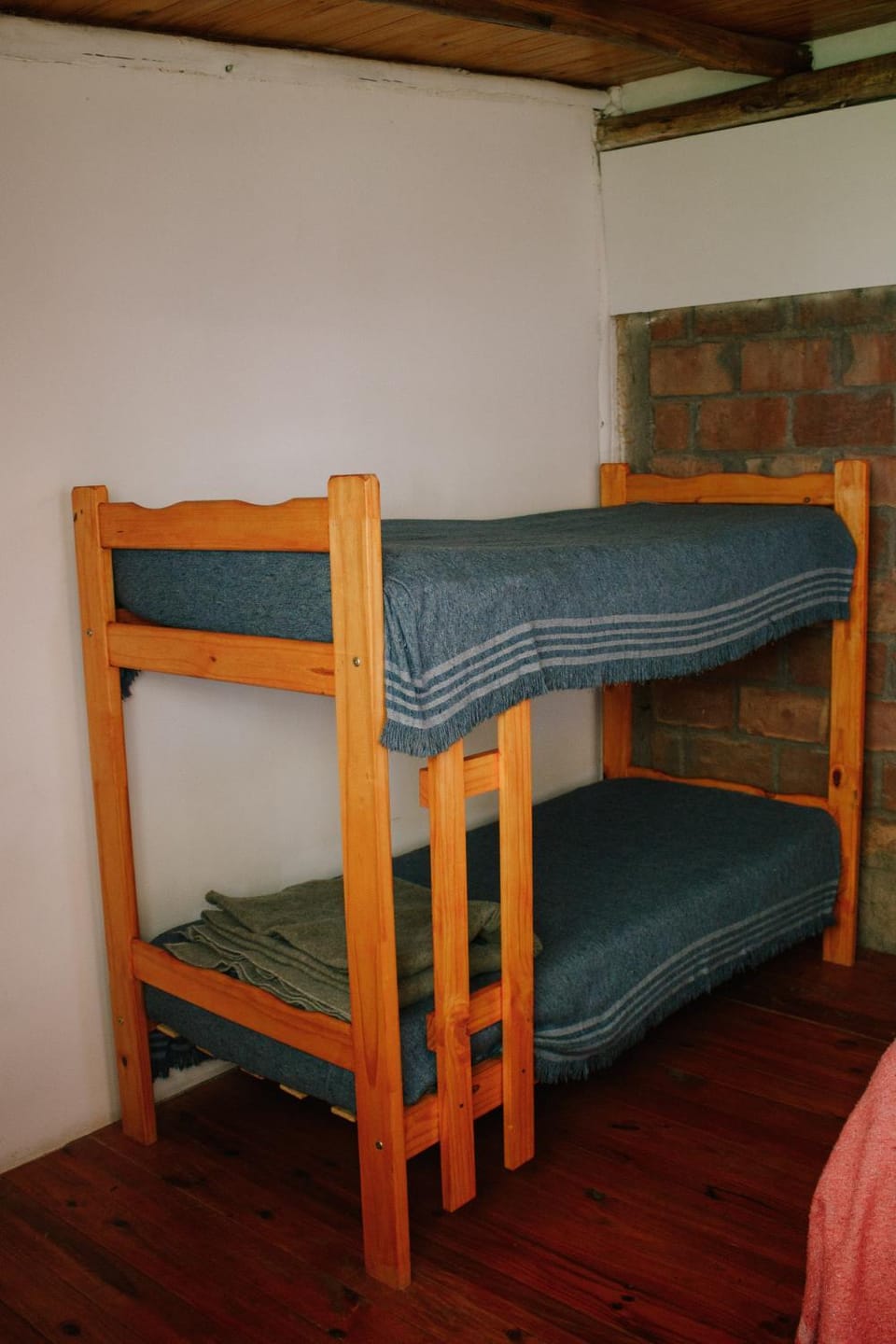 Bed, Photo of the whole room, Bedroom, bunk bed