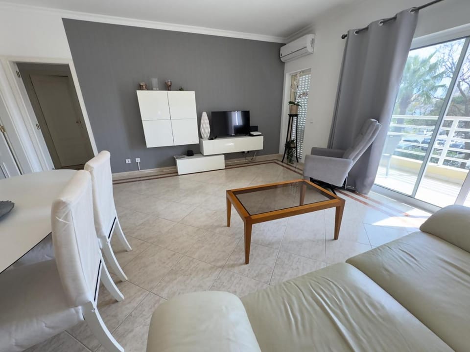 Vilamoura Center - Near Marina By Vilamoura Sun Apartment in Quarteira