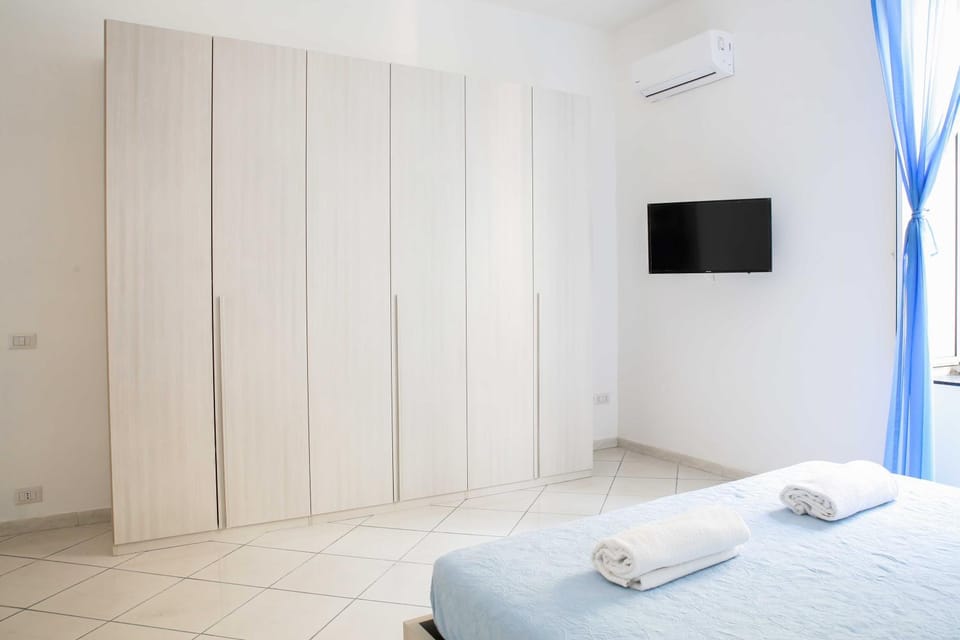 TV and multimedia, Bedroom