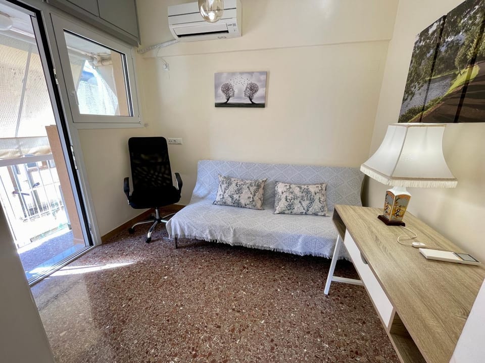 Bedroom, furniture, air conditioner