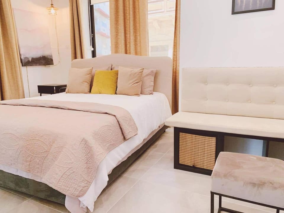Studio Flat in Sliema best location by Homely! Apartment in Sliema