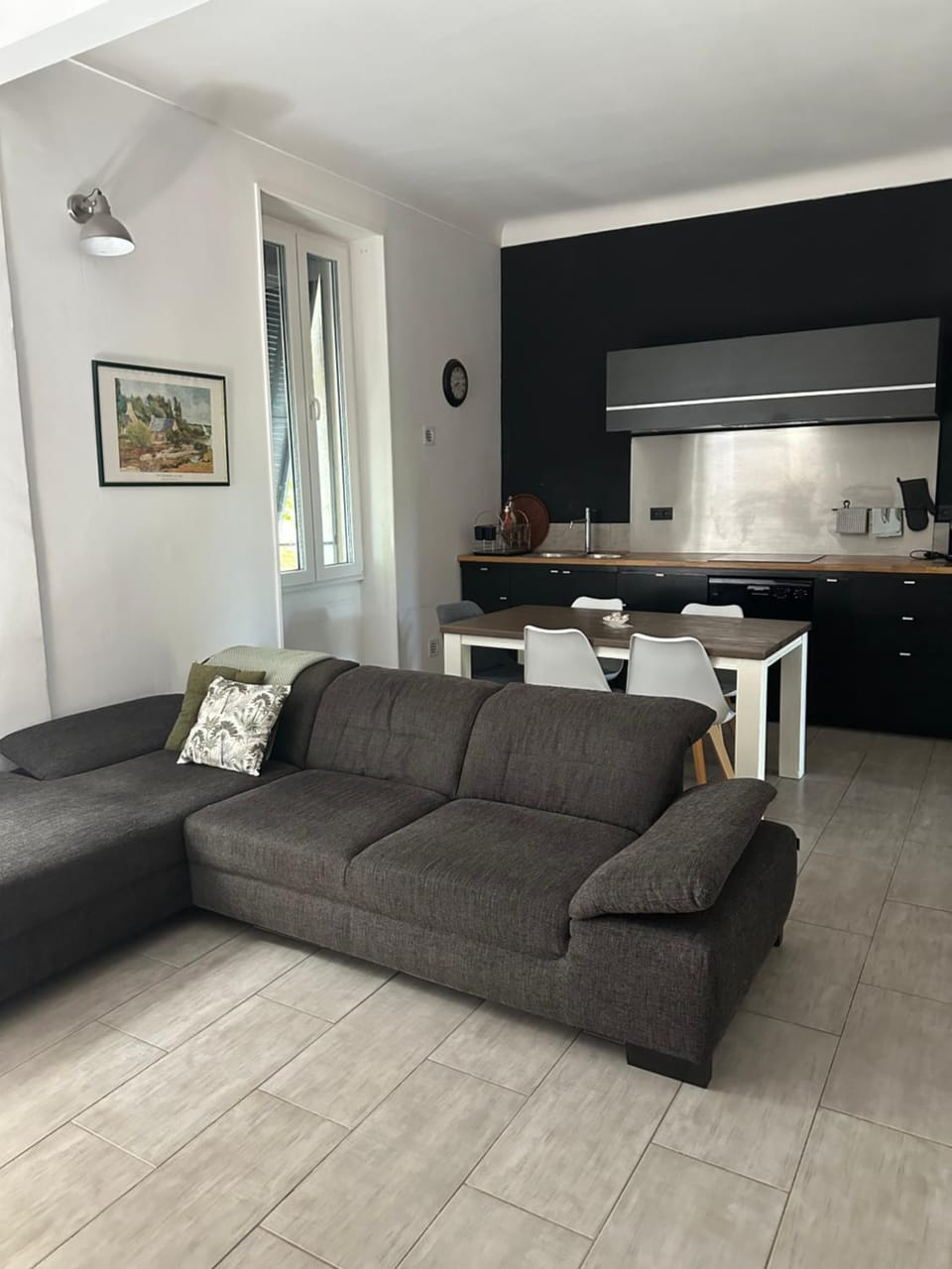 Living room, air conditioner