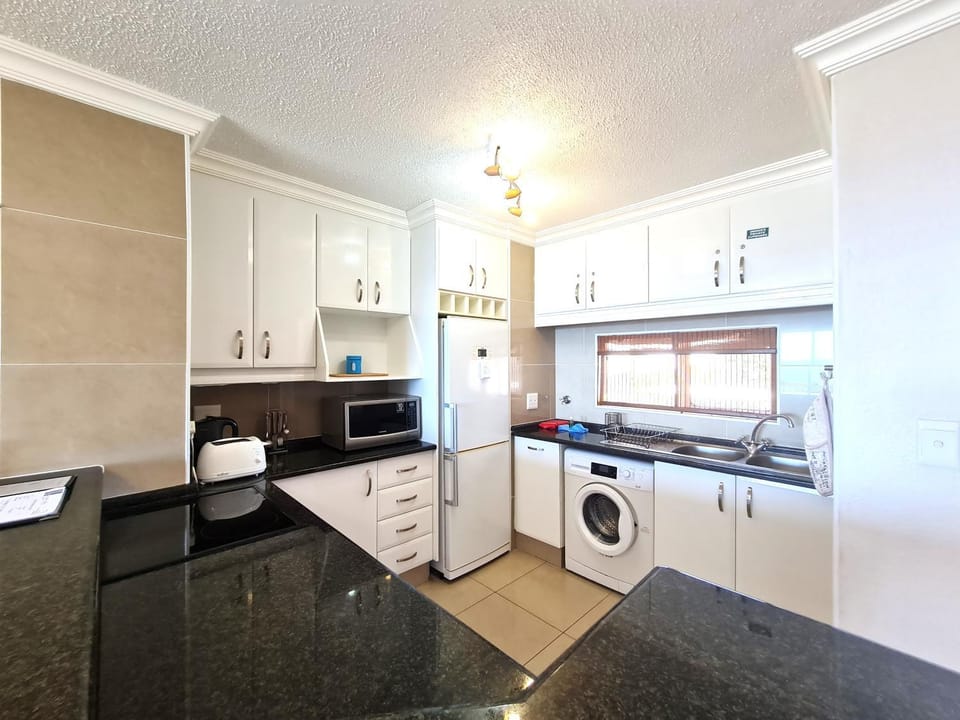 minibar, stove, toaster, washing machine, kitchen