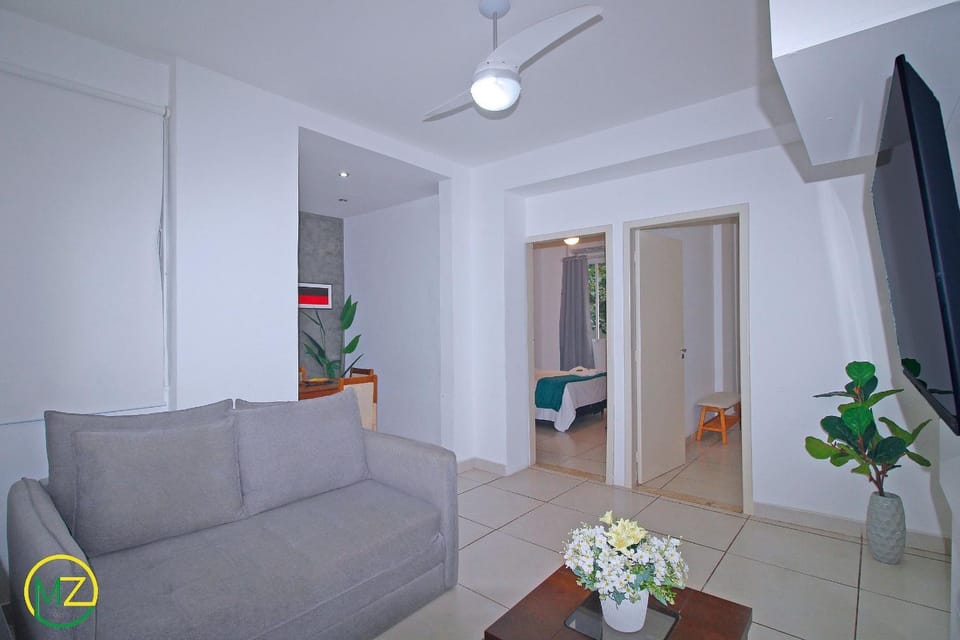 Great 2 bedroom on the beach block for 6 people Apartment in Rio de Janeiro
